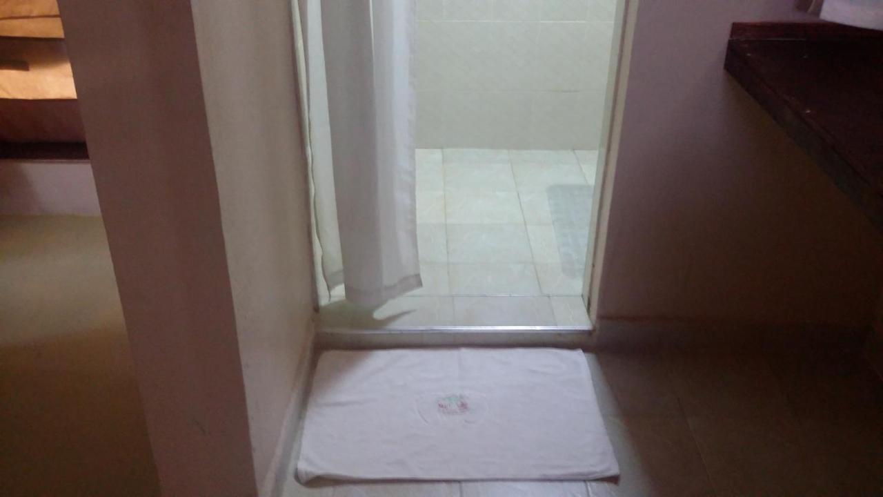 Maili Saba Camp Villa Nakuru Exteriör bild