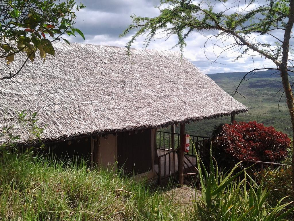 Maili Saba Camp Villa Nakuru Exteriör bild